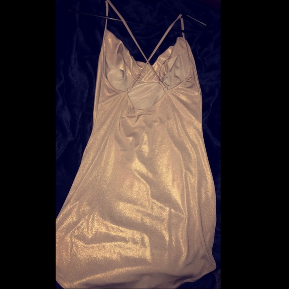 Slinky little silver/gold mini dress! - Picture 4 of 5